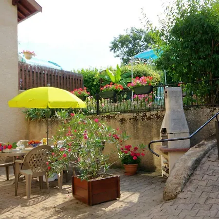 Holiday home Avec Jardin, Wifi, Animaux Admis - Fr-1-496-90 *