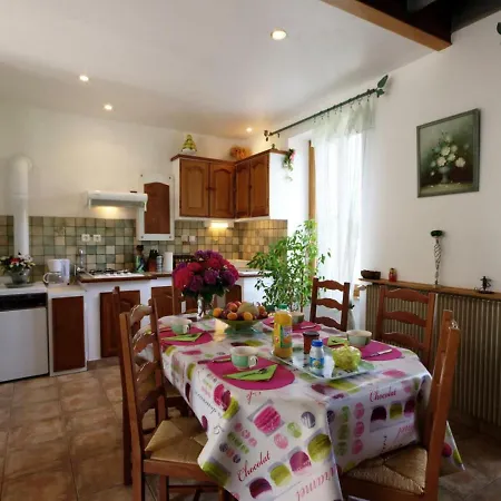 Avec Jardin, Wifi, Animaux Admis - Fr-1-496-90 Holiday home *